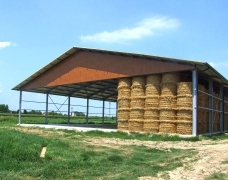 Capannoni-prefabbricati-uso-agricolo-8